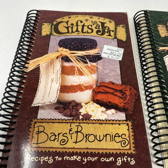 Set of 2 Gifts in a Jar Spiral Books - Picture 2 of 9